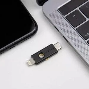 YubiKey 5Ci 500x500